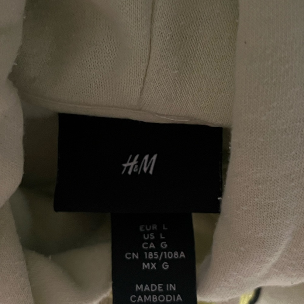 H&M hoodie - Picture 2 of 2